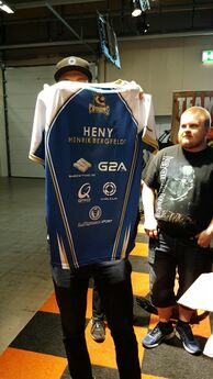 Crowns eSports Club official jersey.
